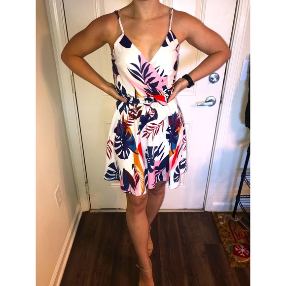 SHEIN Dresses & Skirts - 🌸 beautiful sundress 🌼